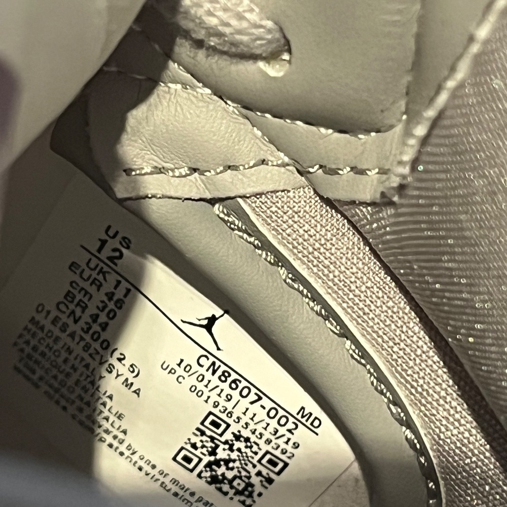 Men's Dior x Air Jordan 1 High US size 12 EU size 46 - Picture 7 of 15